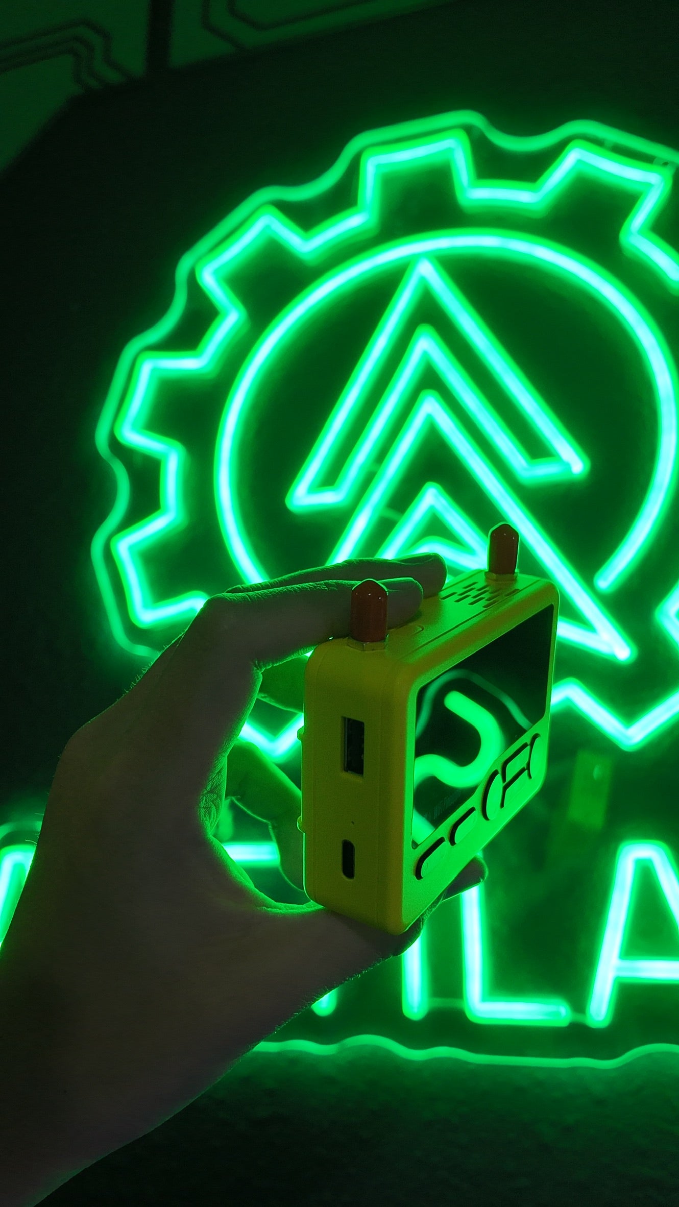 Dualtenna Pager