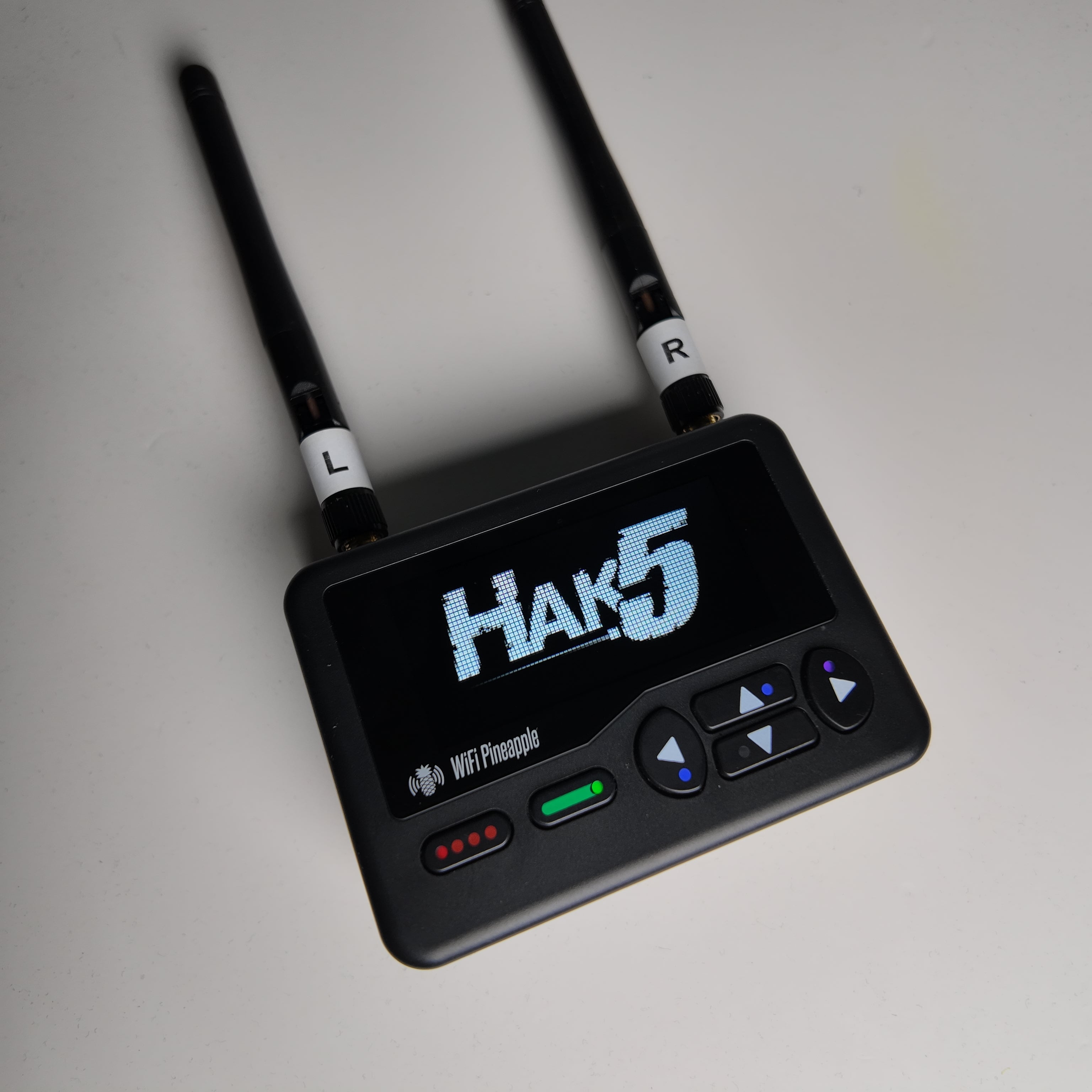Wi-Fi Pineapple Pager — DualTenna Mod (Ship-In)