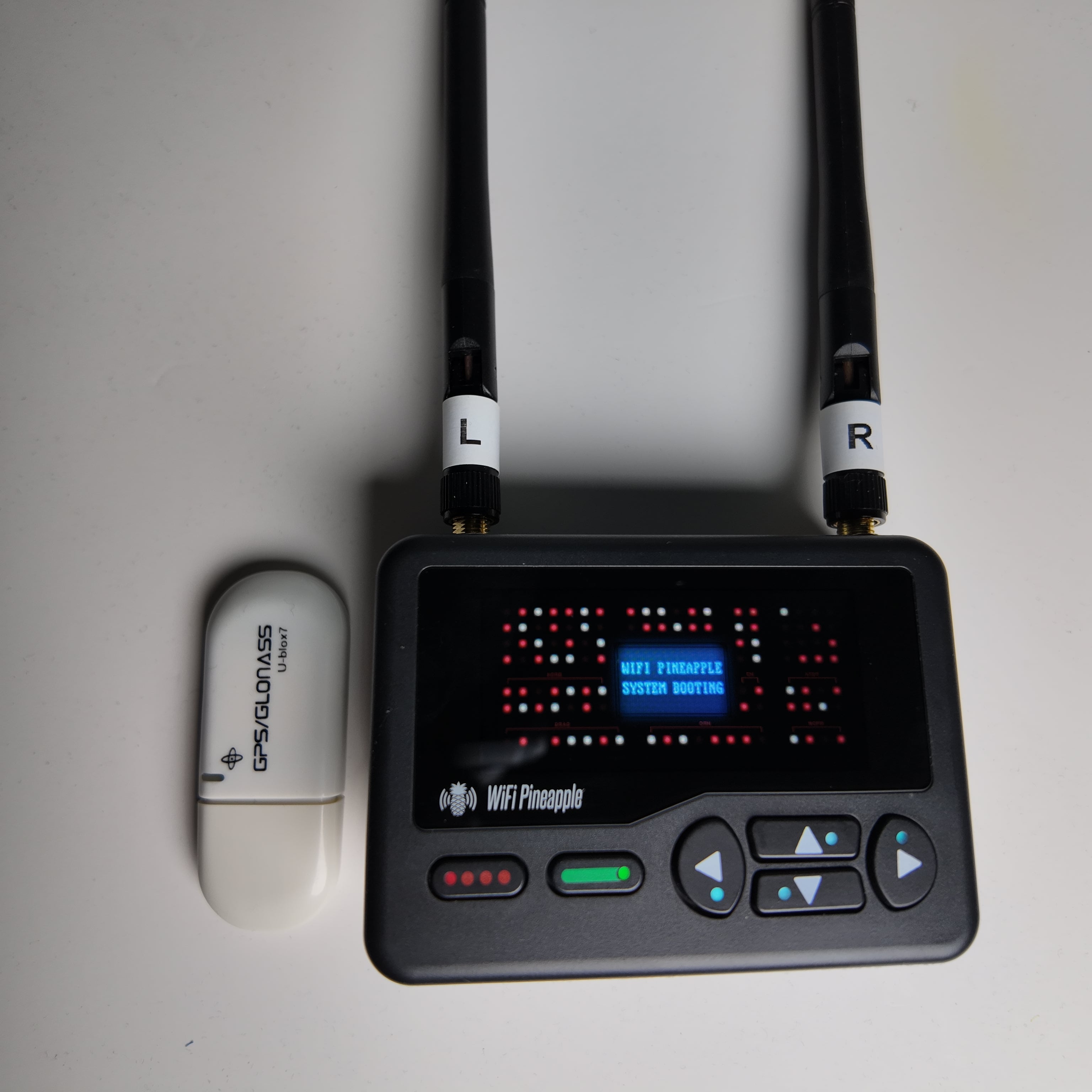 Wi-Fi Pineapple Pager — DualTenna Mod (Ship-In)