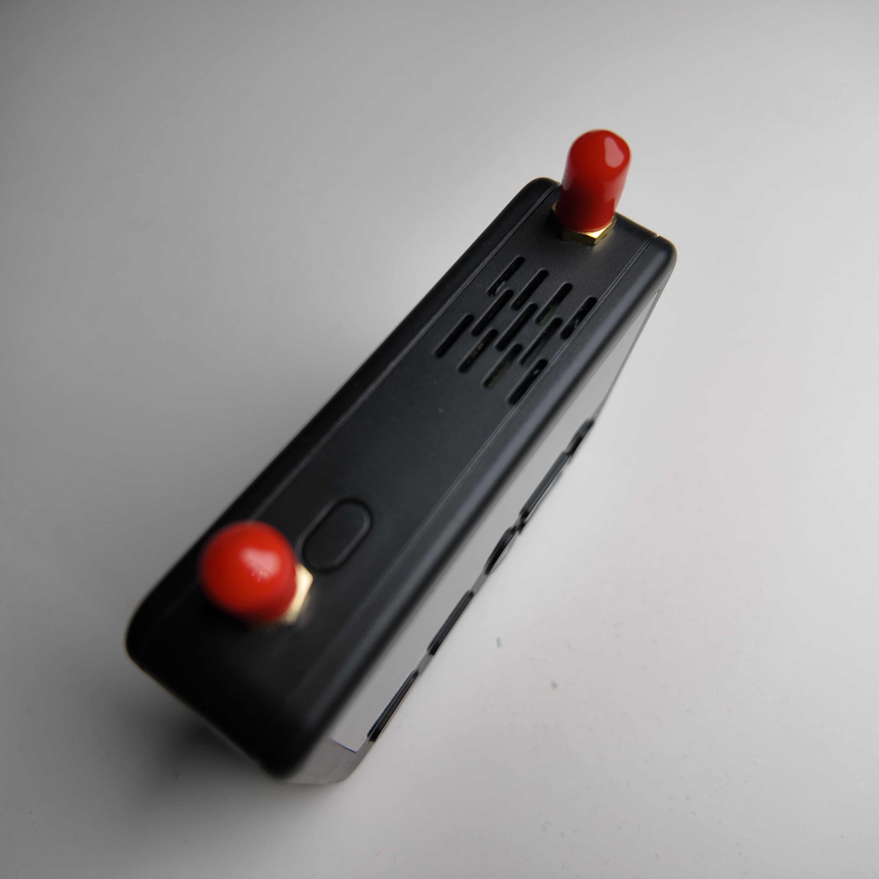 Wi-Fi Pineapple Pager — DualTenna Mod (Ship-In)