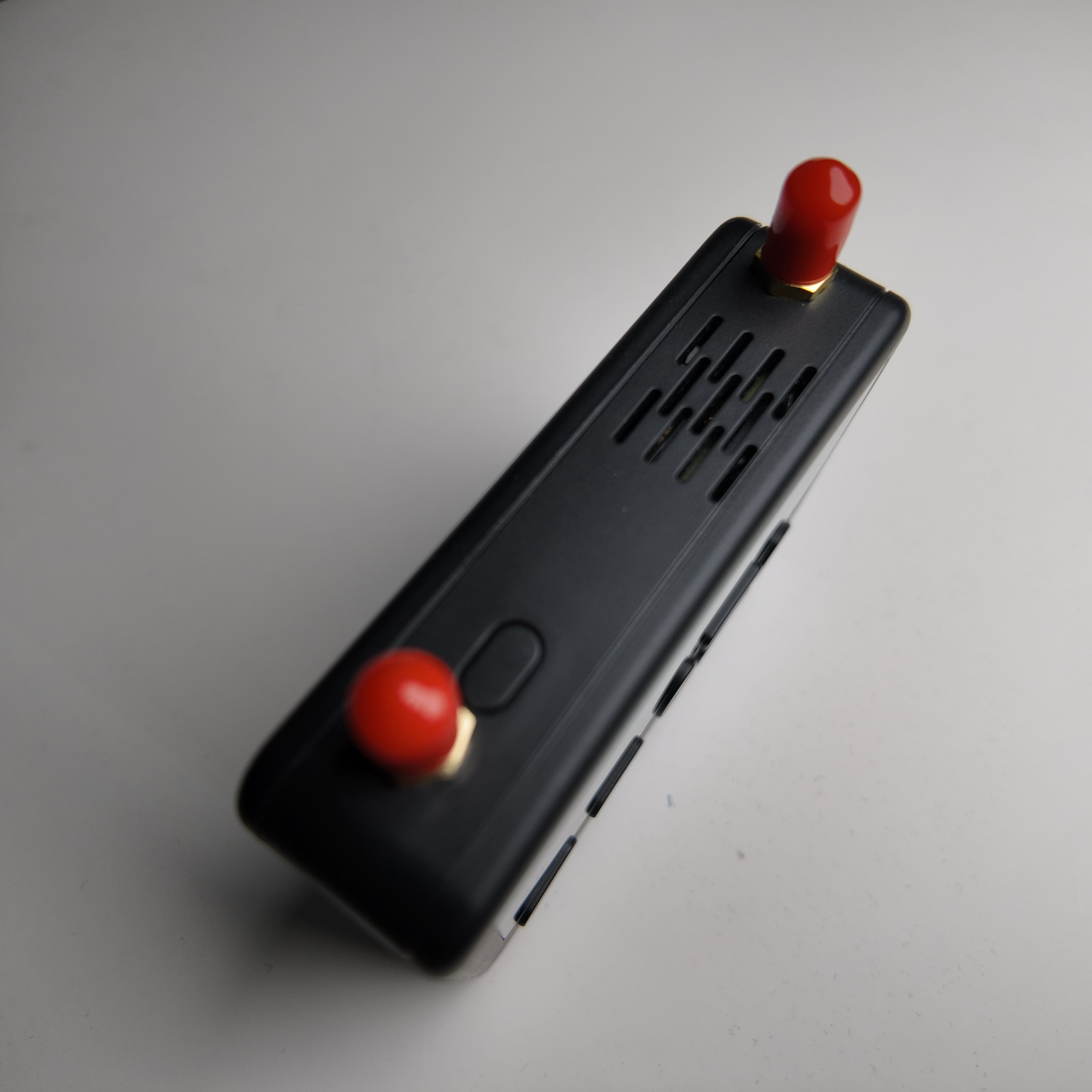 Wi-Fi Pineapple Pager — DualTenna Mod (Ship-In)